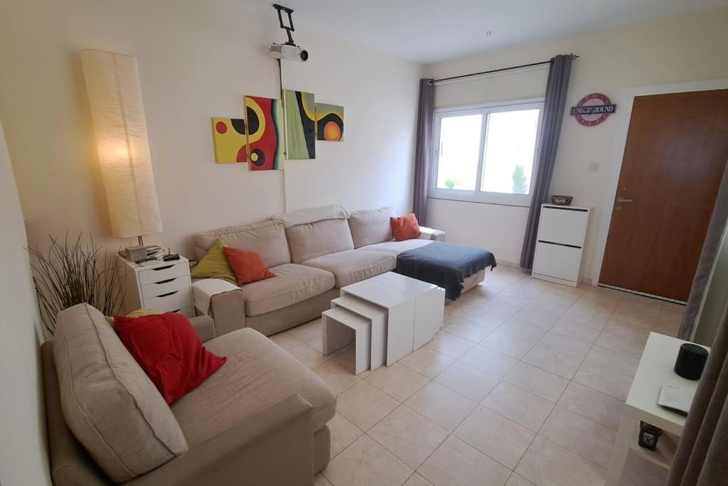 Leah'S Deluxe Villa Tersephanou Dış mekan fotoğraf