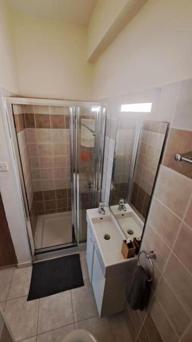 Leah'S Deluxe Villa Tersephanou Dış mekan fotoğraf