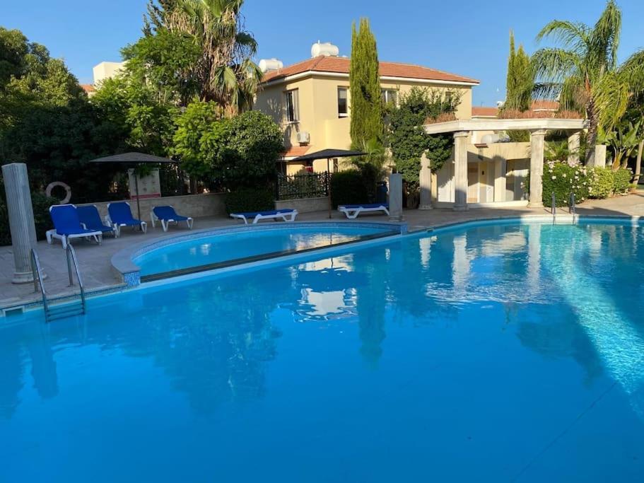 Leah'S Deluxe Villa Tersephanou Dış mekan fotoğraf
